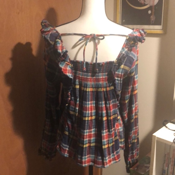 Shirt - Picture 2 of 3